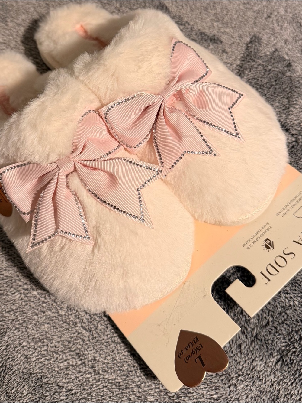 Thalia Sodi Blush Pink Faux-Fur Bow Slippers